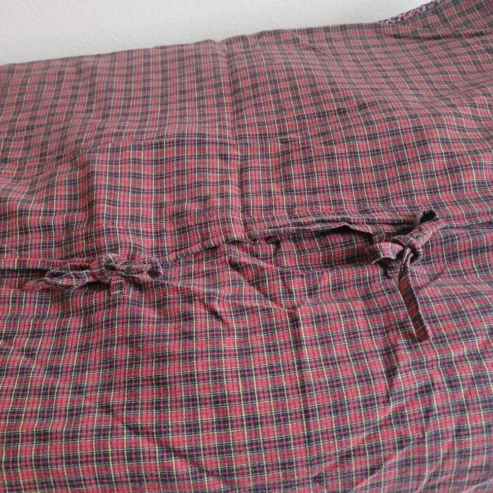 Vintage Potterybarn (1) Euro Sham Black Floral Hand Stitched quilted Plaid 24x25
